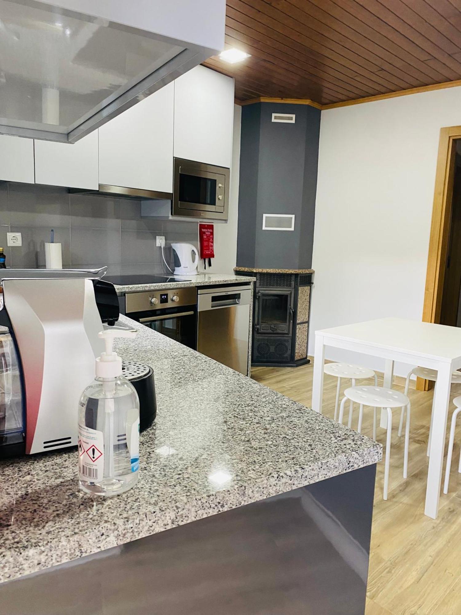 Casinha Da Ti'Augusta Villa Lamego Luaran gambar